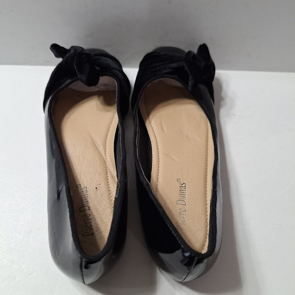 Pierre Dumas Black Patent Leather Velvet Bow Preppy Business Casual Flats- 7.5 - Picture 4 of 10